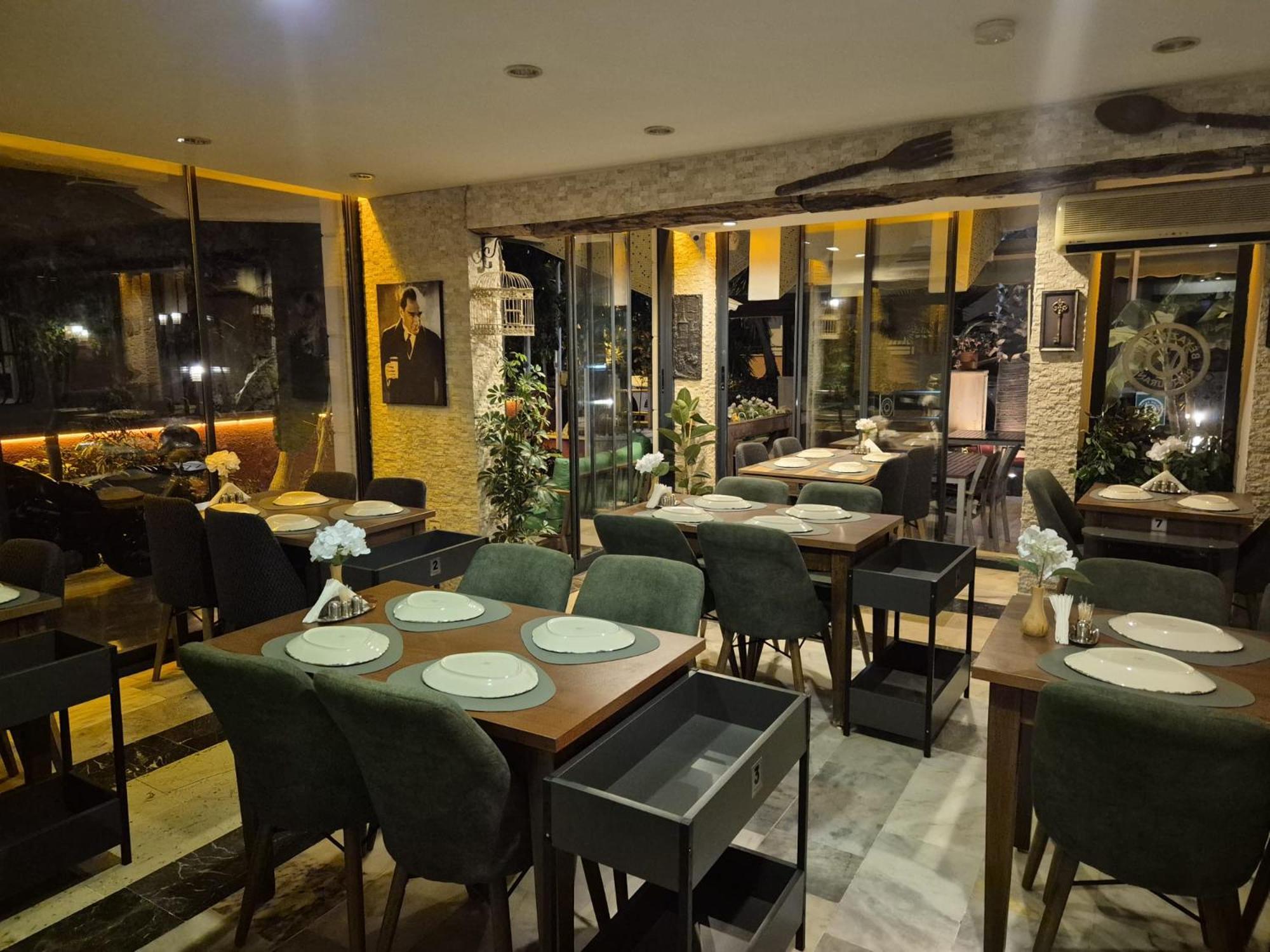 Beyaz Melek Apart Hotel アンタルヤ エクステリア 写真